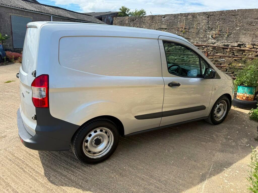 Ford Transit Courier Panel Van 1.5 Tdci Trend L1 Euro 5 201616 White #63