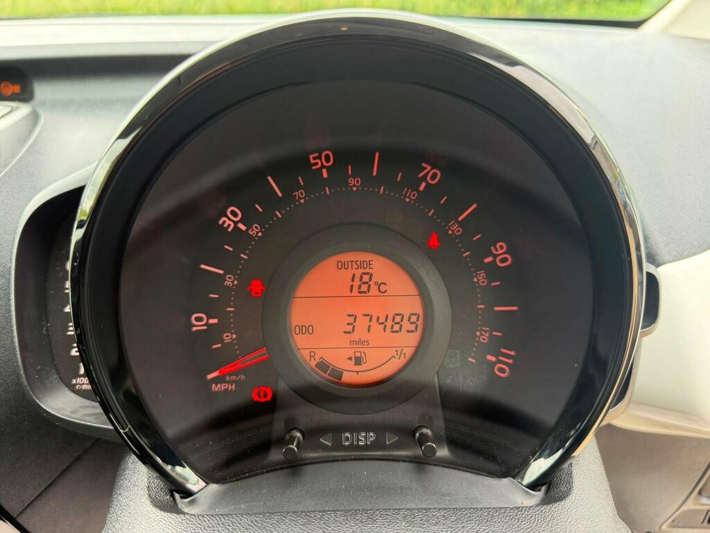Toyota Aygo Hatchback 1.0 Grey #58