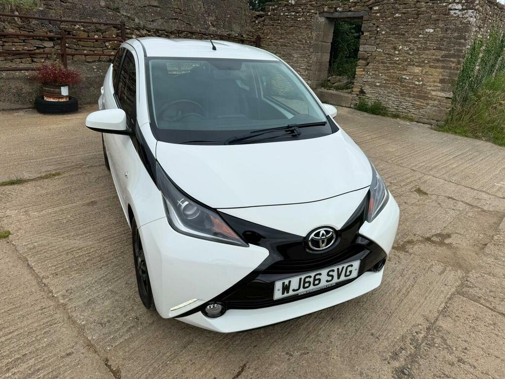 Toyota Aygo Hatchback 1.0 Grey #65