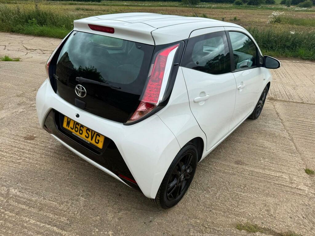Toyota Aygo Hatchback 1.0 Grey #21