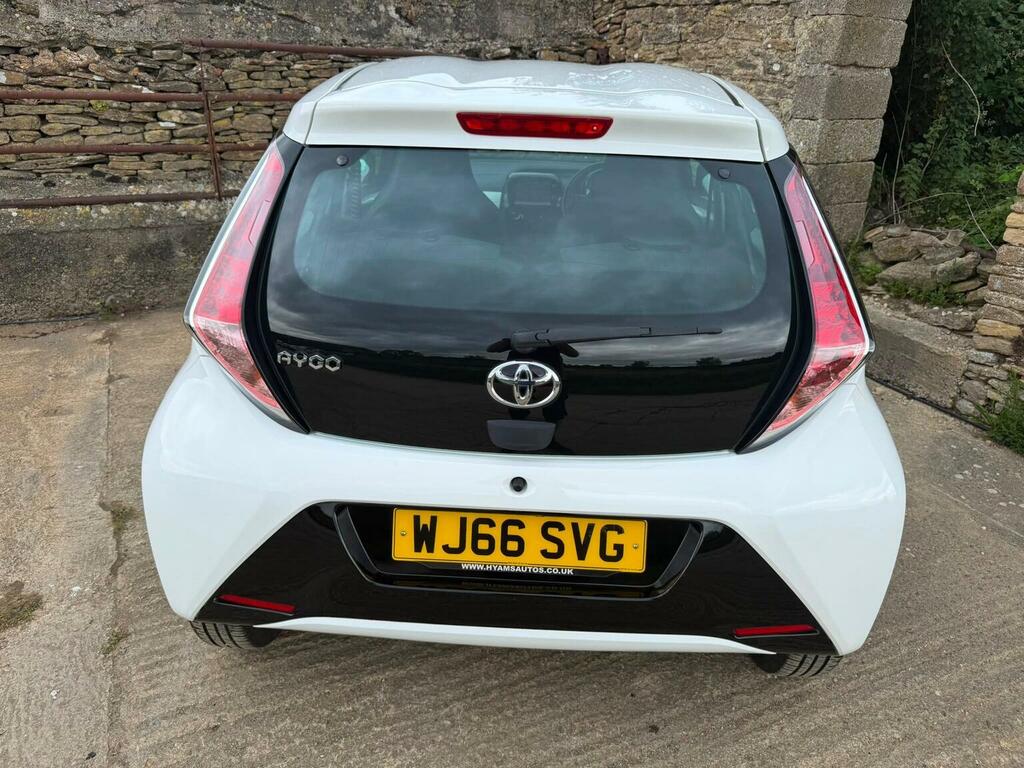Toyota Aygo Hatchback 1.0 Grey #19