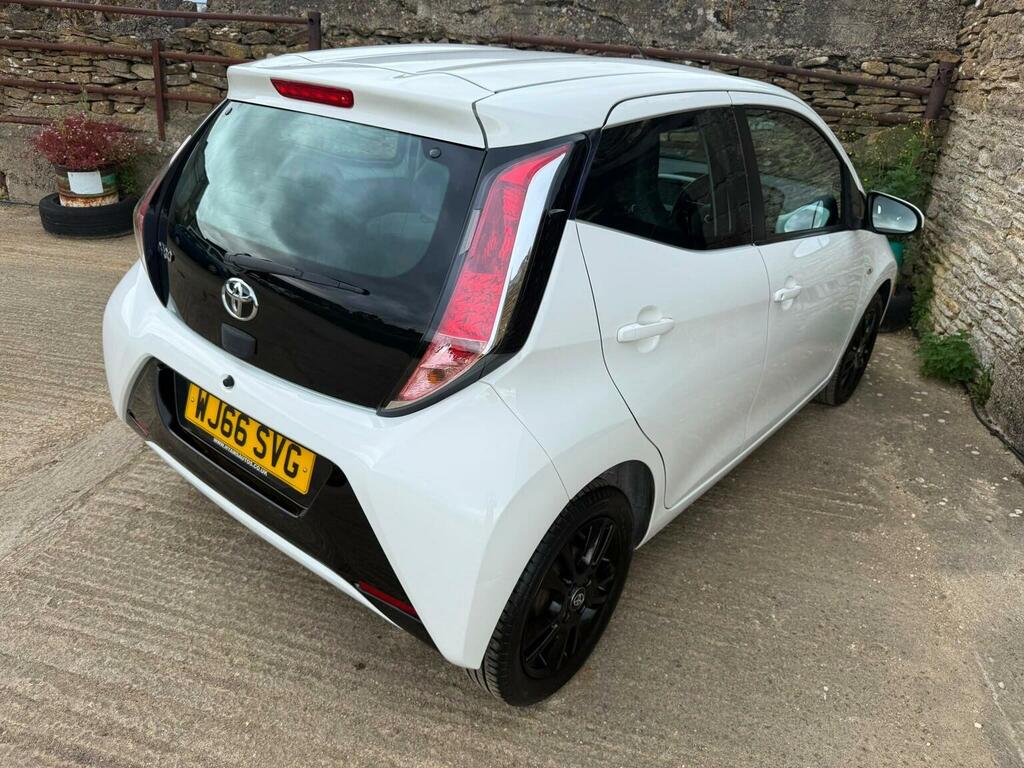 Toyota Aygo Hatchback 1.0 Grey #23