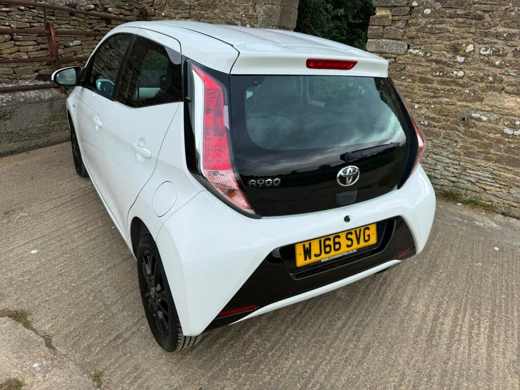 Toyota Aygo Hatchback 1.0 Grey #14