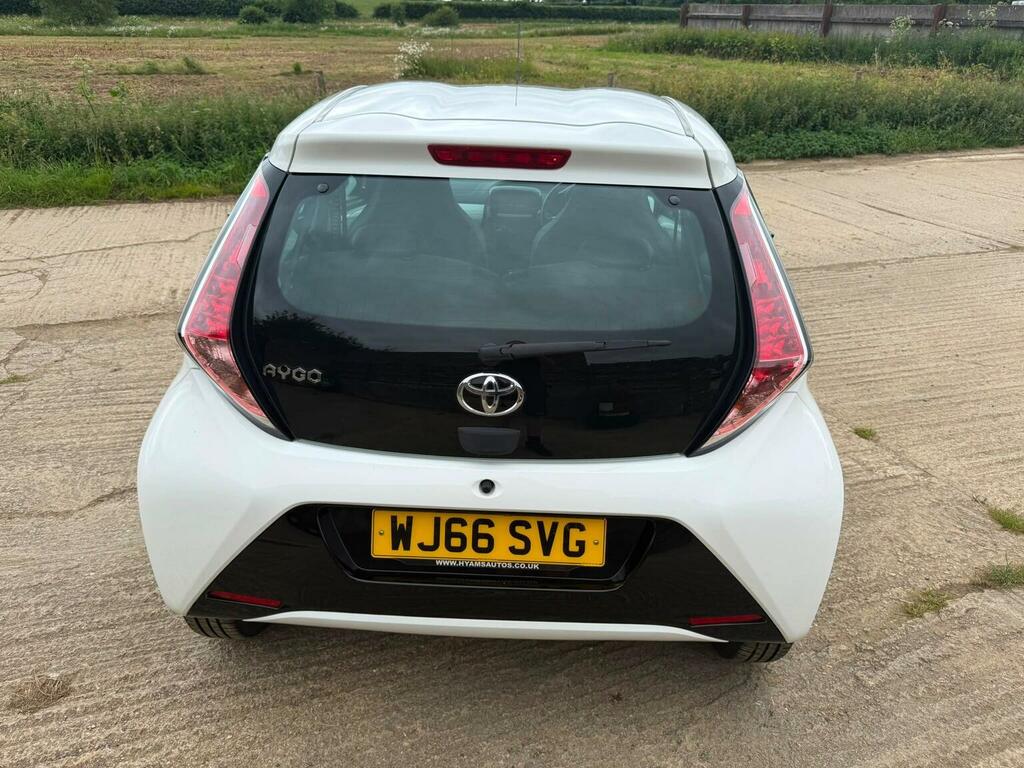 Toyota Aygo Hatchback 1.0 Grey #18