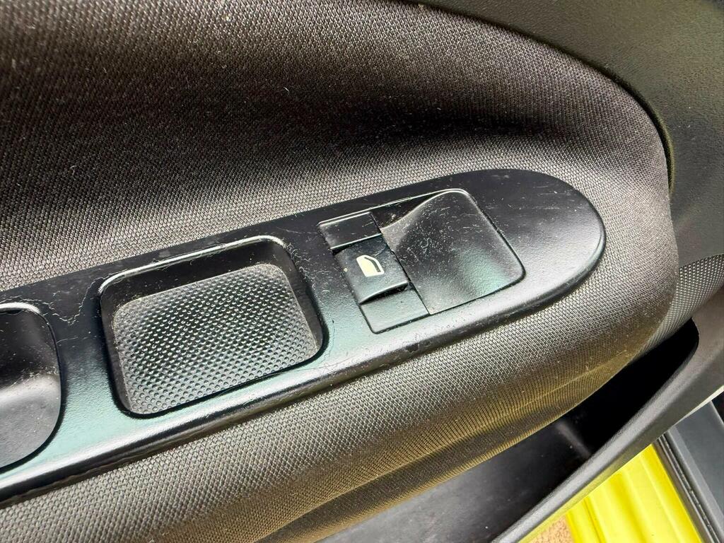 Citroen C3 Picasso 1.4 Vtr Plus Low Mileage Blue #41