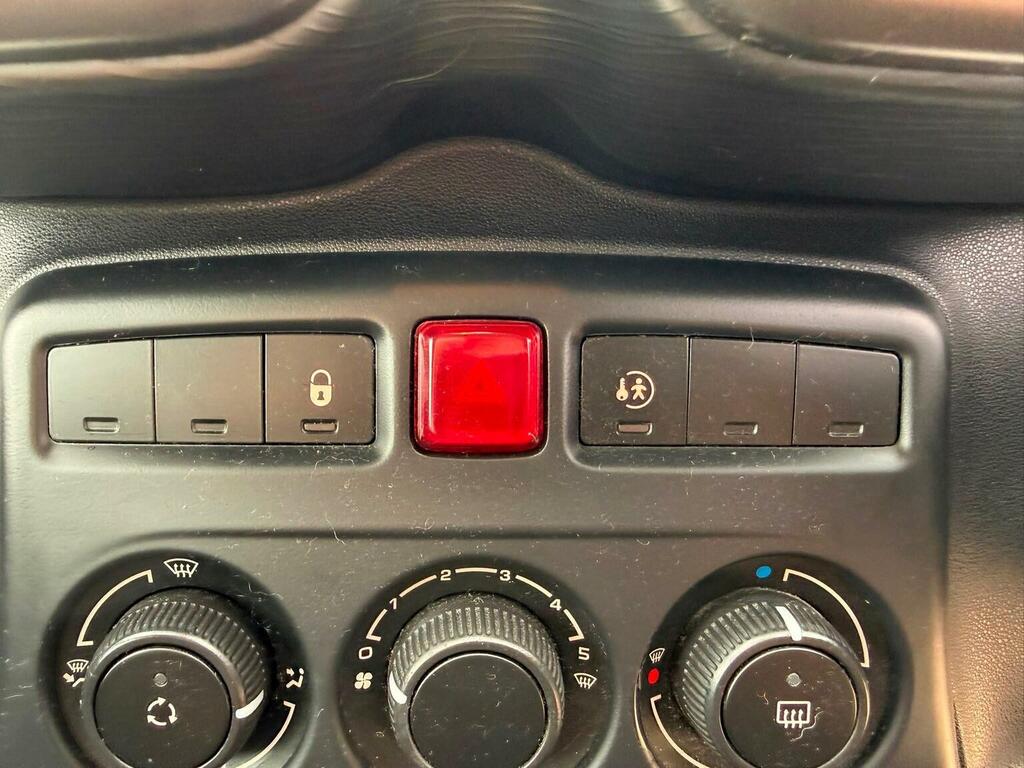 Citroen C3 Picasso 1.4 Vtr Plus Low Mileage Blue #36