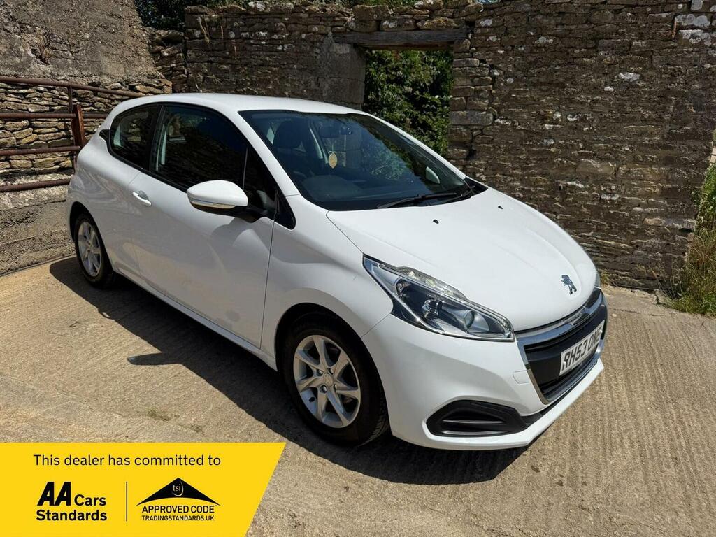 Peugeot 208 1.2 Puretech Active Euro 6 White