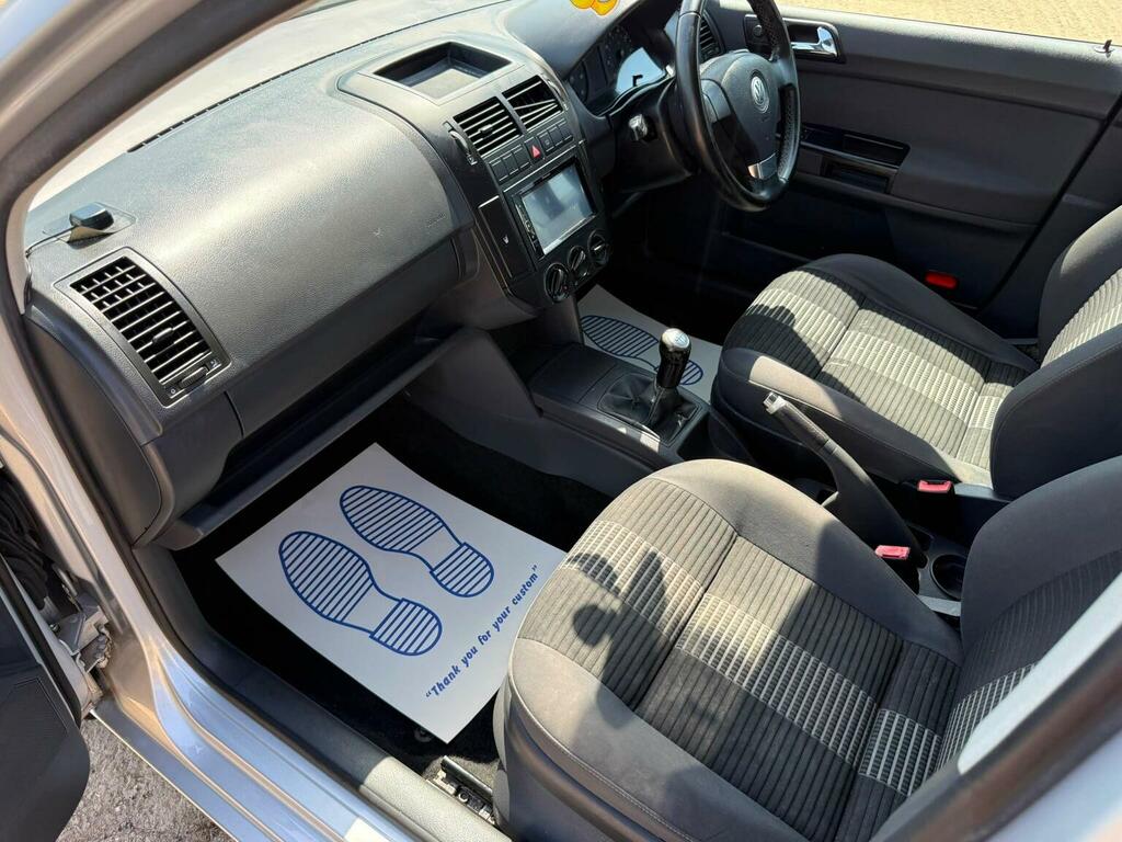 Volkswagen Polo 1.2 E Black #59