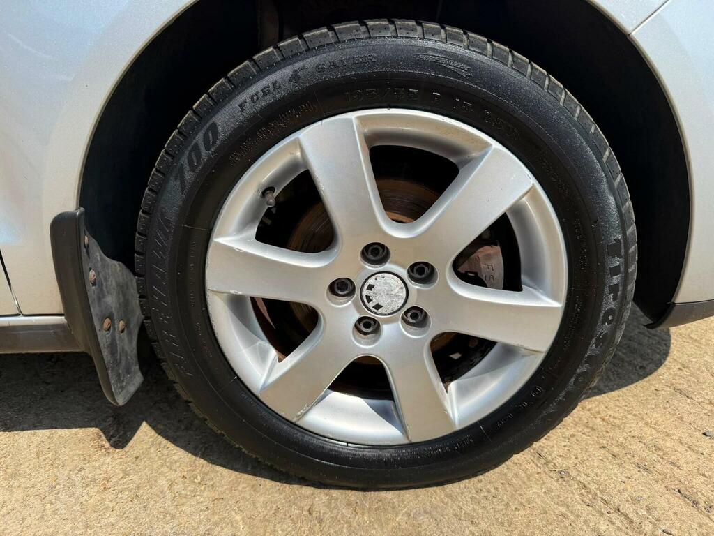 Volkswagen Polo 1.2 E Black #46