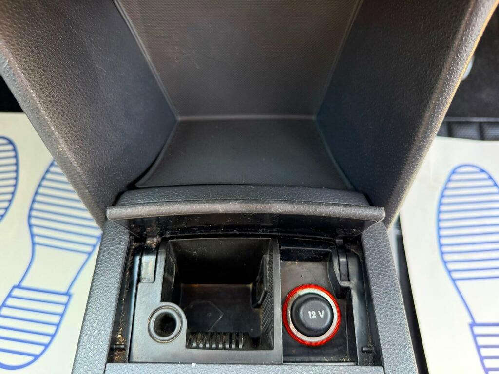 Volkswagen Polo 1.2 E Black #61