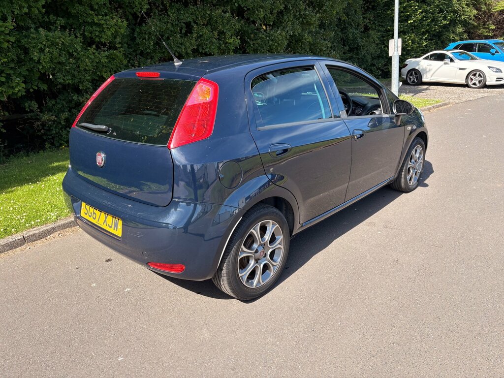 Fiat Punto Pop Plus White #8