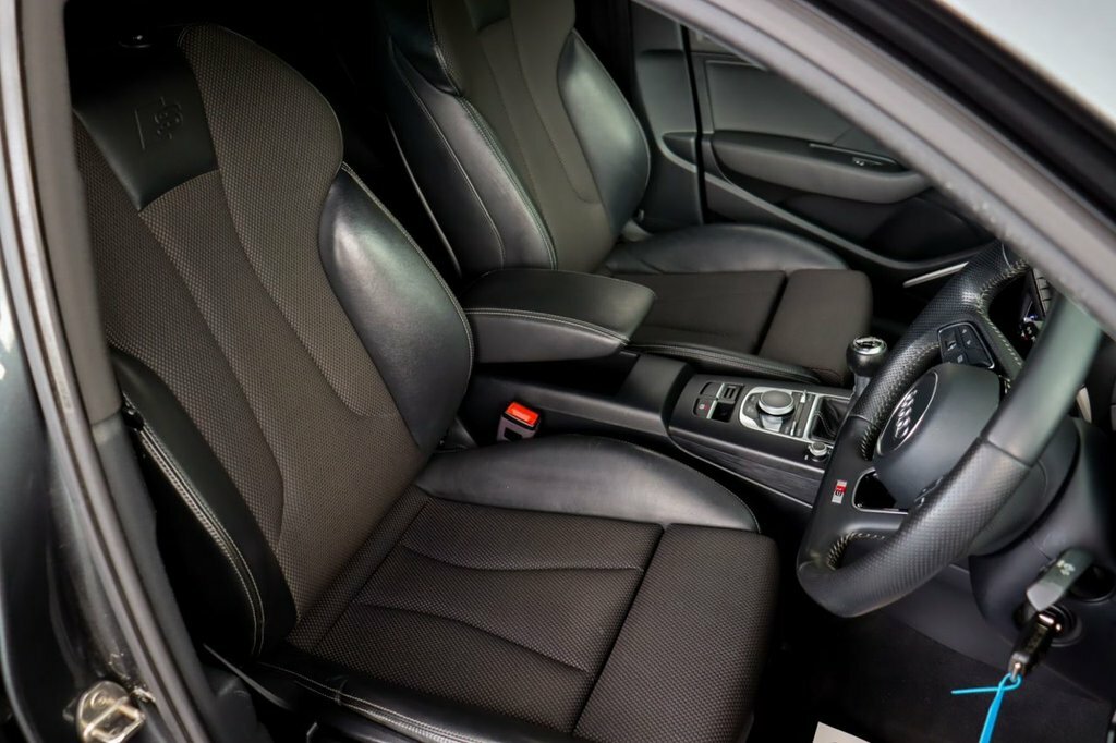 Audi A3 1.6L S Line WP17WGD Grey #4