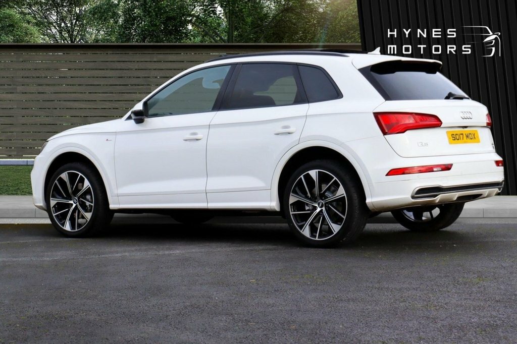 Audi Q5 2L S Line Black #9