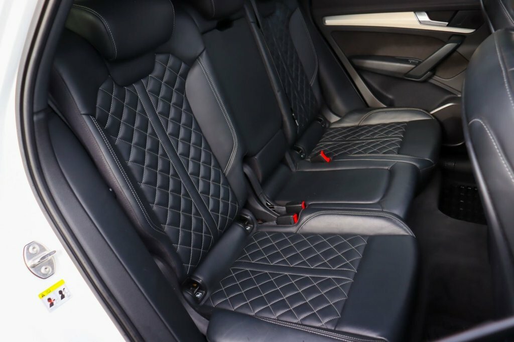 Audi Q5 2L S Line Black #15