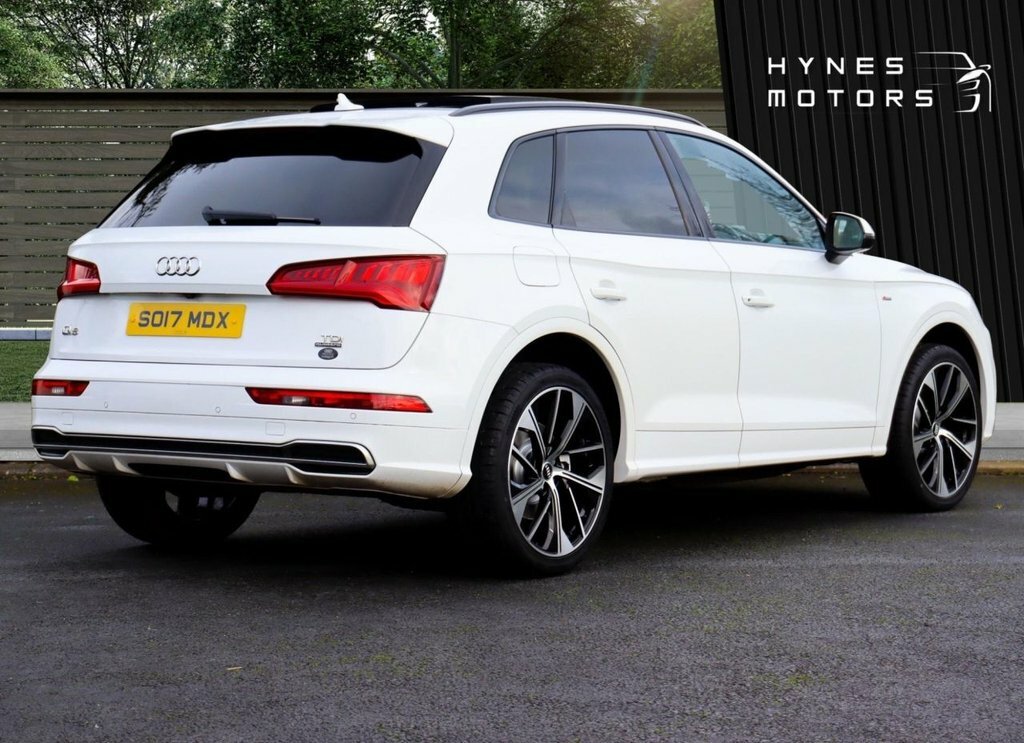 Audi Q5 2L S Line Black #10