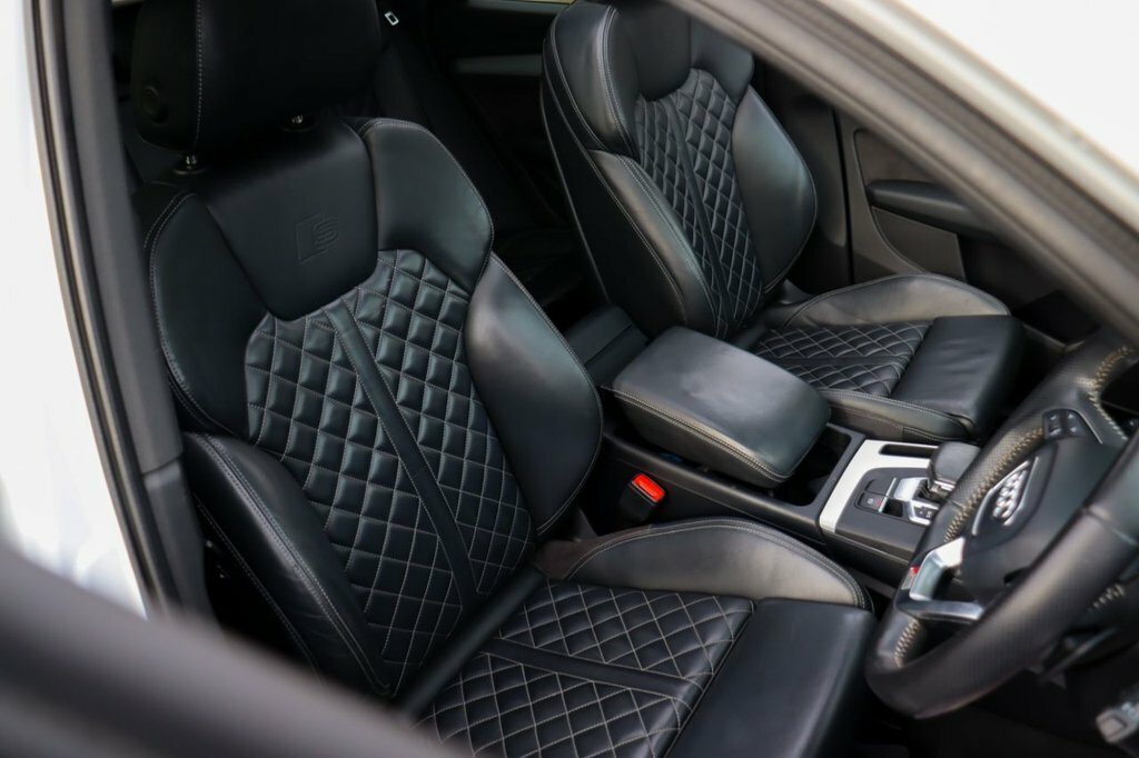Audi Q5 2L S Line White #4