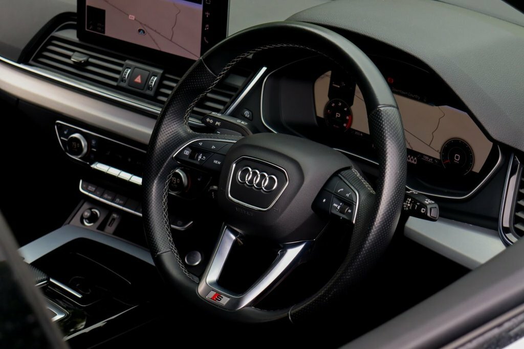 Audi Q5 2L S Line EJ21ZSF White #2