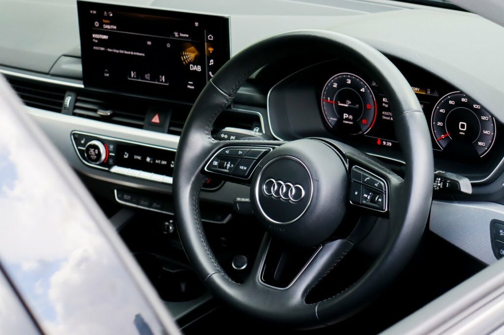 Audi A4 2L Technik Grey #2