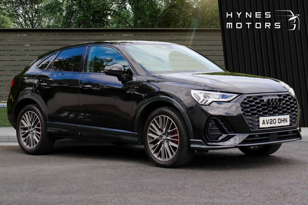 Audi Q3 2L S Line Black
