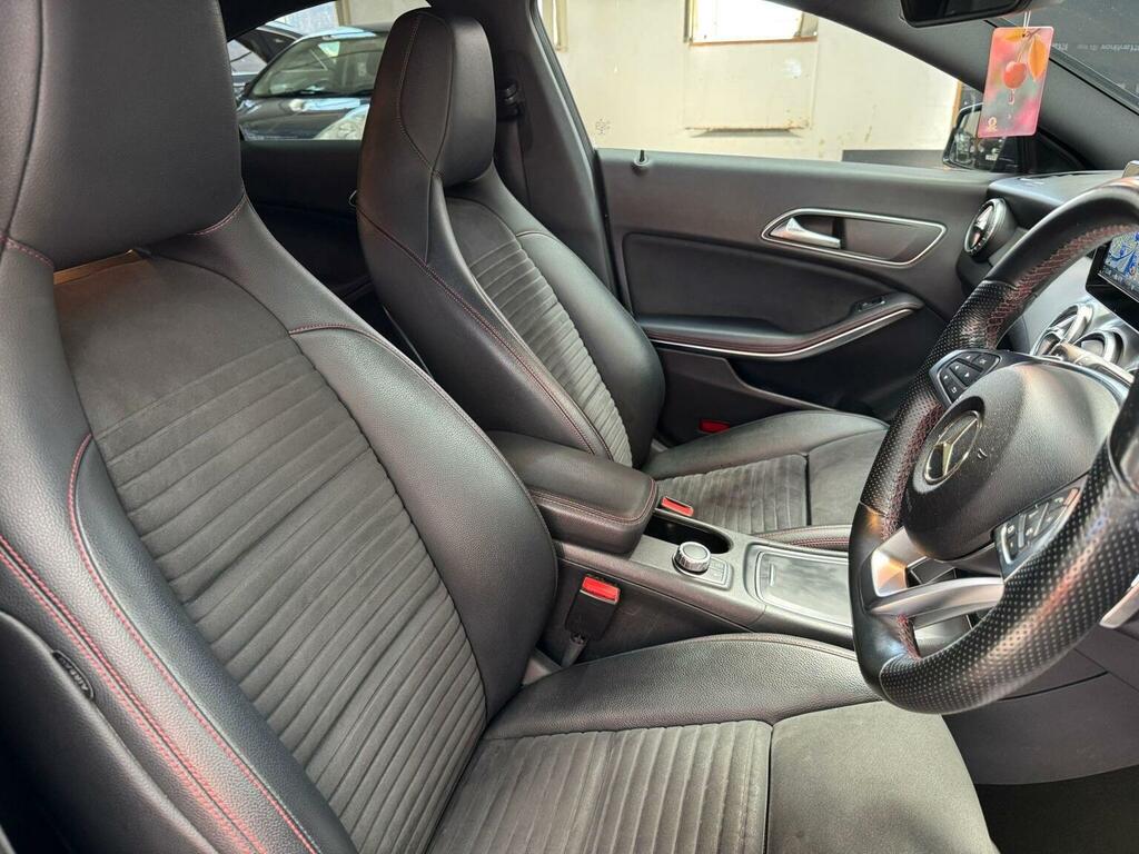 Mercedes-Benz CLA Class Cla 180 Sport Red #55
