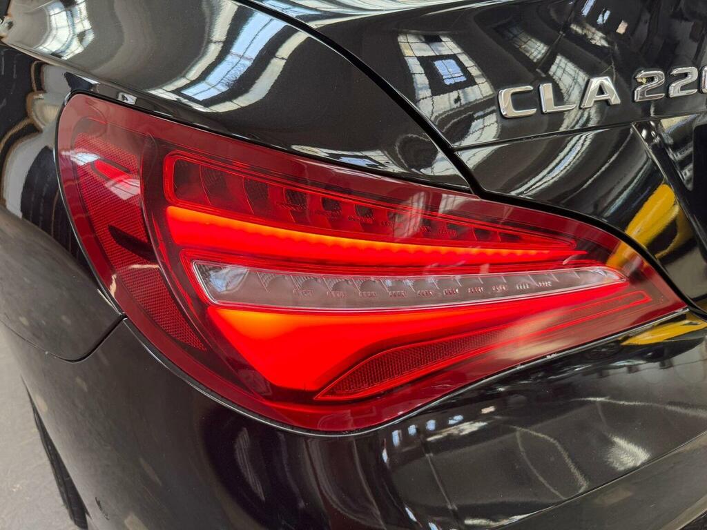 Mercedes-Benz CLA Class Cla 180 Sport Red #29