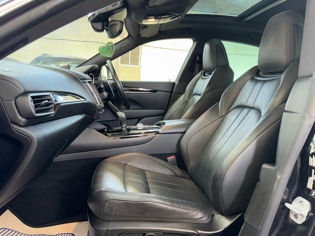 Maserati Levante 3.0D V6 Zf Black #54