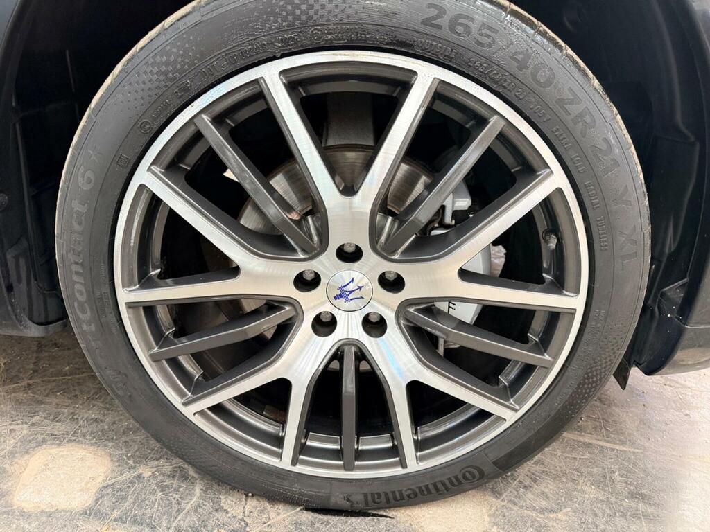 Maserati Levante 3.0D V6 Zf Black #50