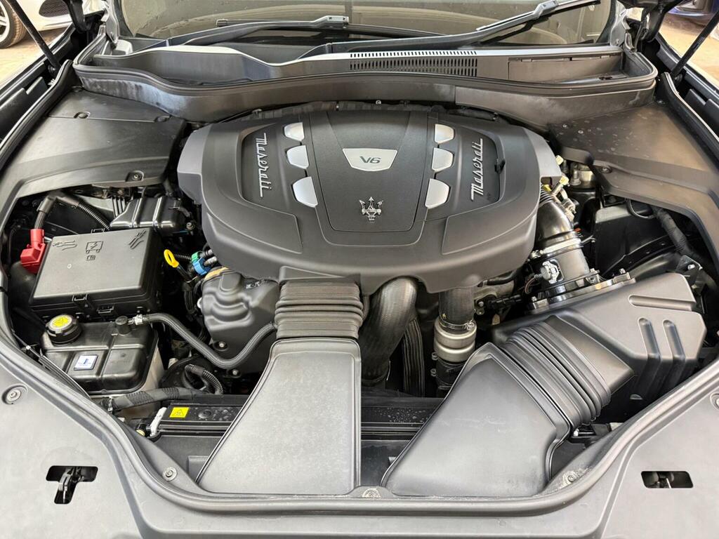Maserati Levante 3.0D V6 Zf Black #20