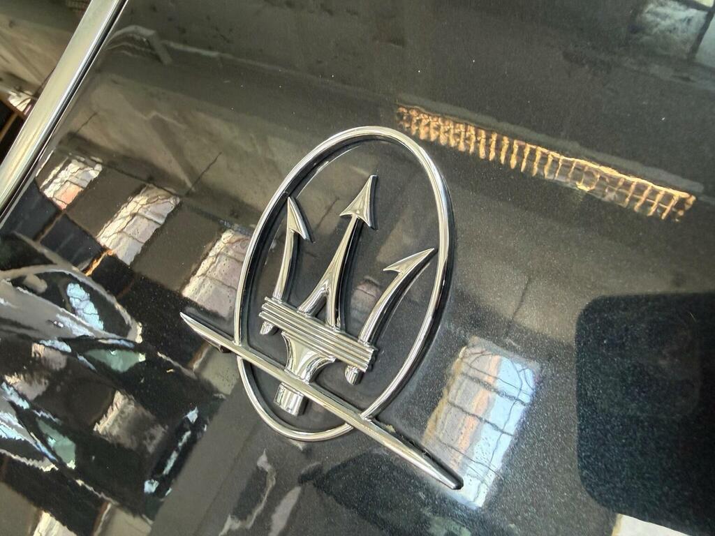 Maserati Levante 3.0D V6 Zf Black #24