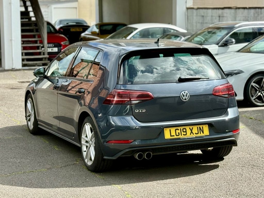 Volkswagen Golf 2L Gtd Blueline Blue #3