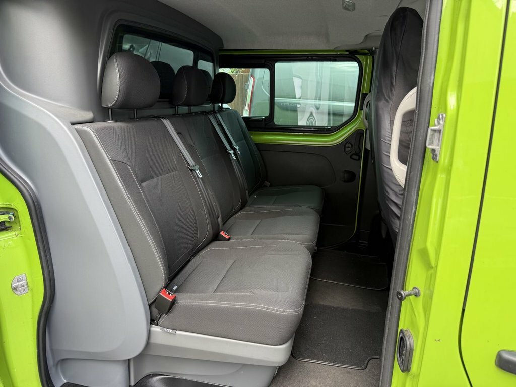 Renault Trafic 1.6L Sport Nav Green #6