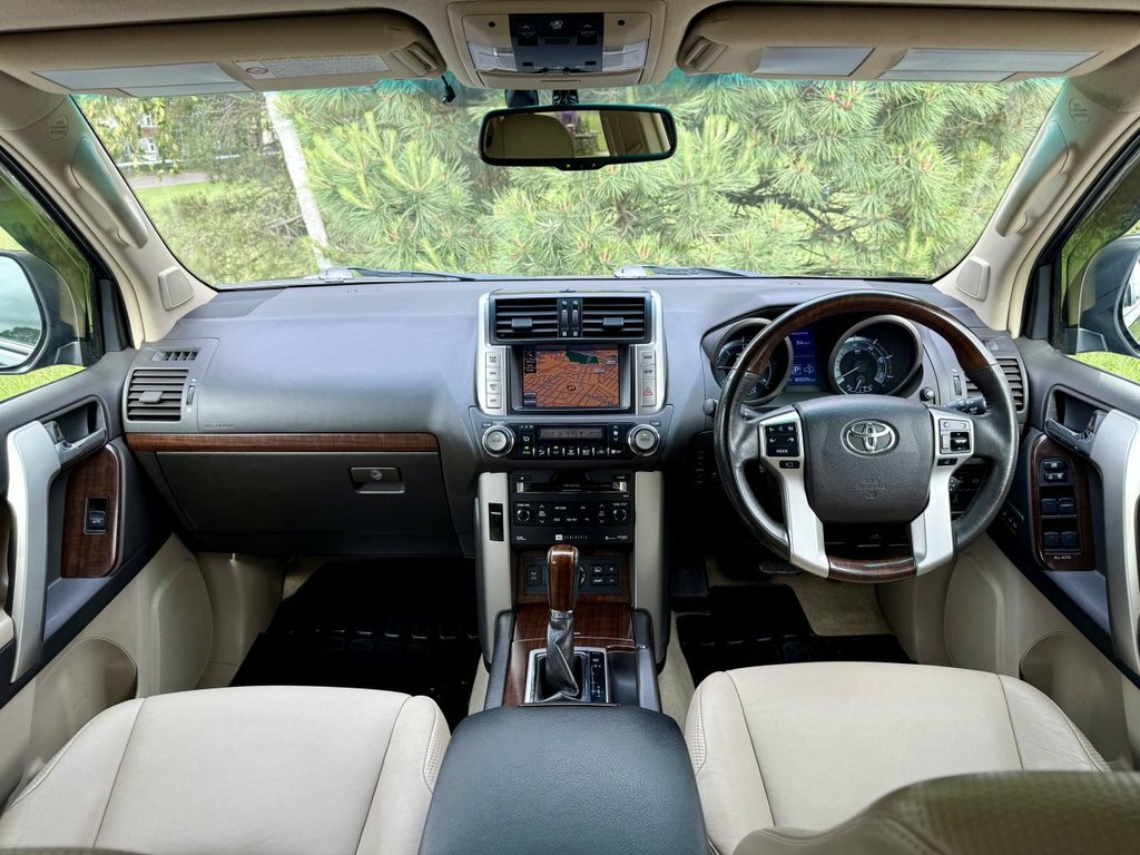Toyota Land Cruiser D-4d Lc5 Black #10
