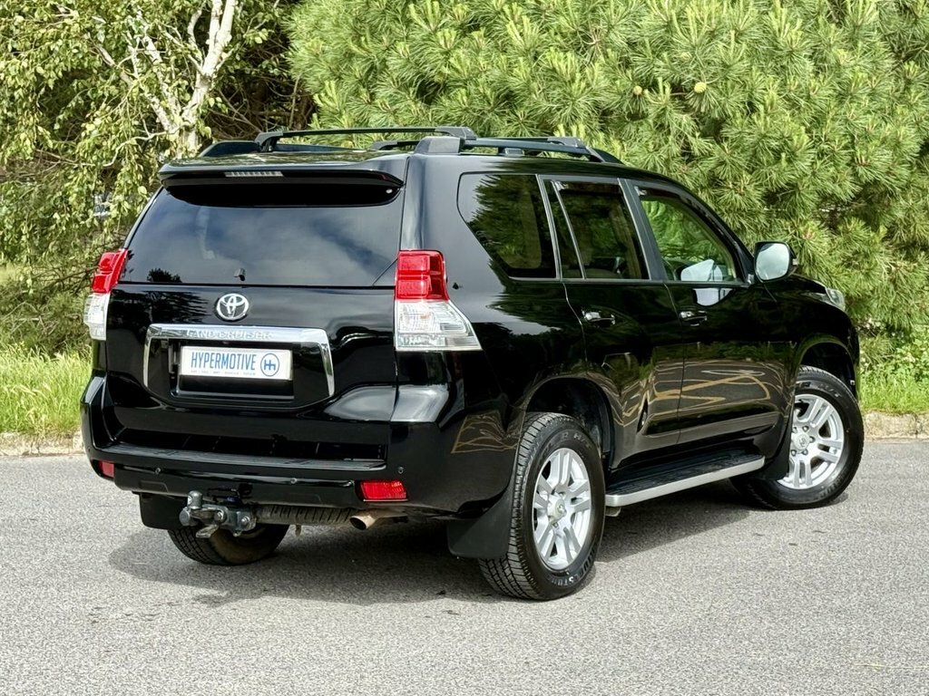 Toyota Land Cruiser 3L Lc5 Black #3