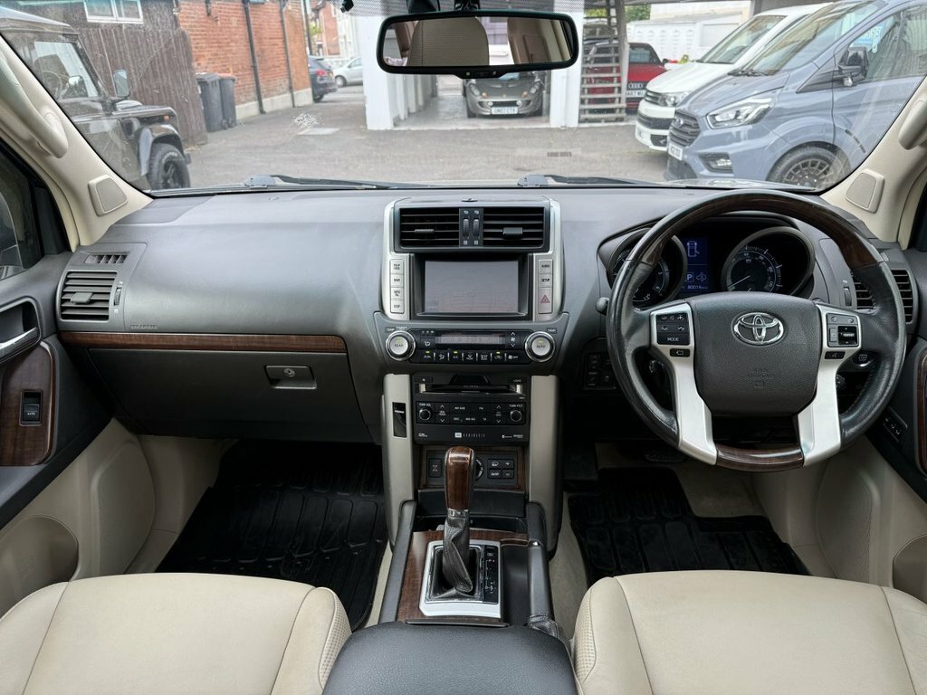 Toyota Land Cruiser 3L Lc5 Black #5