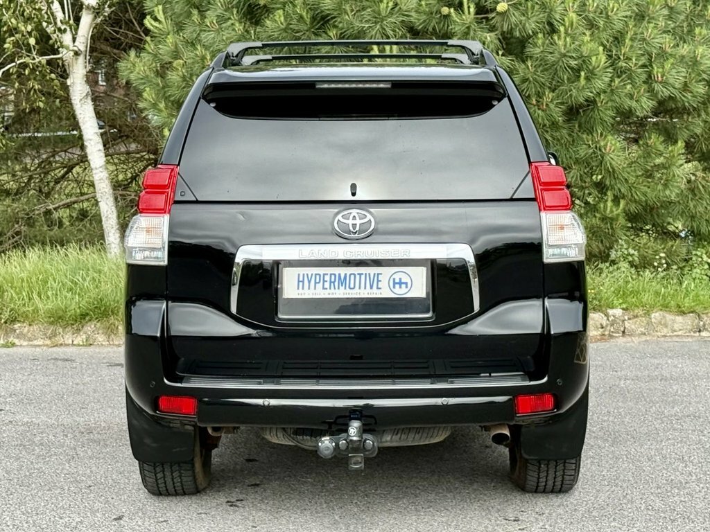 Toyota Land Cruiser 3L Lc5 Black #4