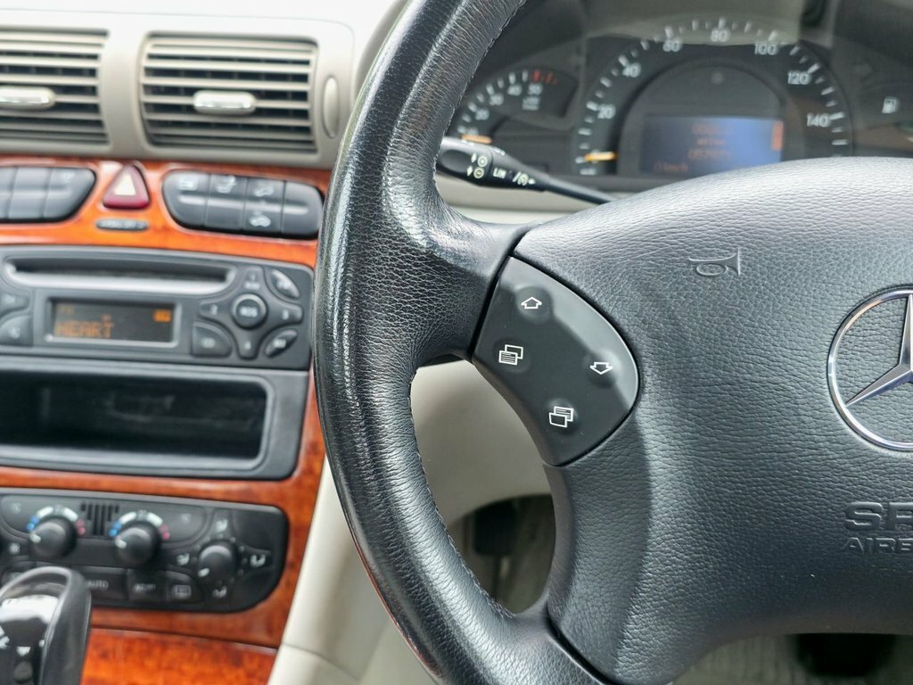 Mercedes-Benz C Class C220 Cdi Sportcoupe Silver #23