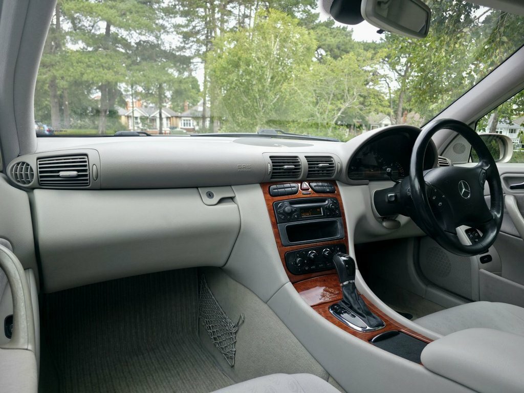Mercedes-Benz C Class C220 Cdi Sportcoupe Silver #11
