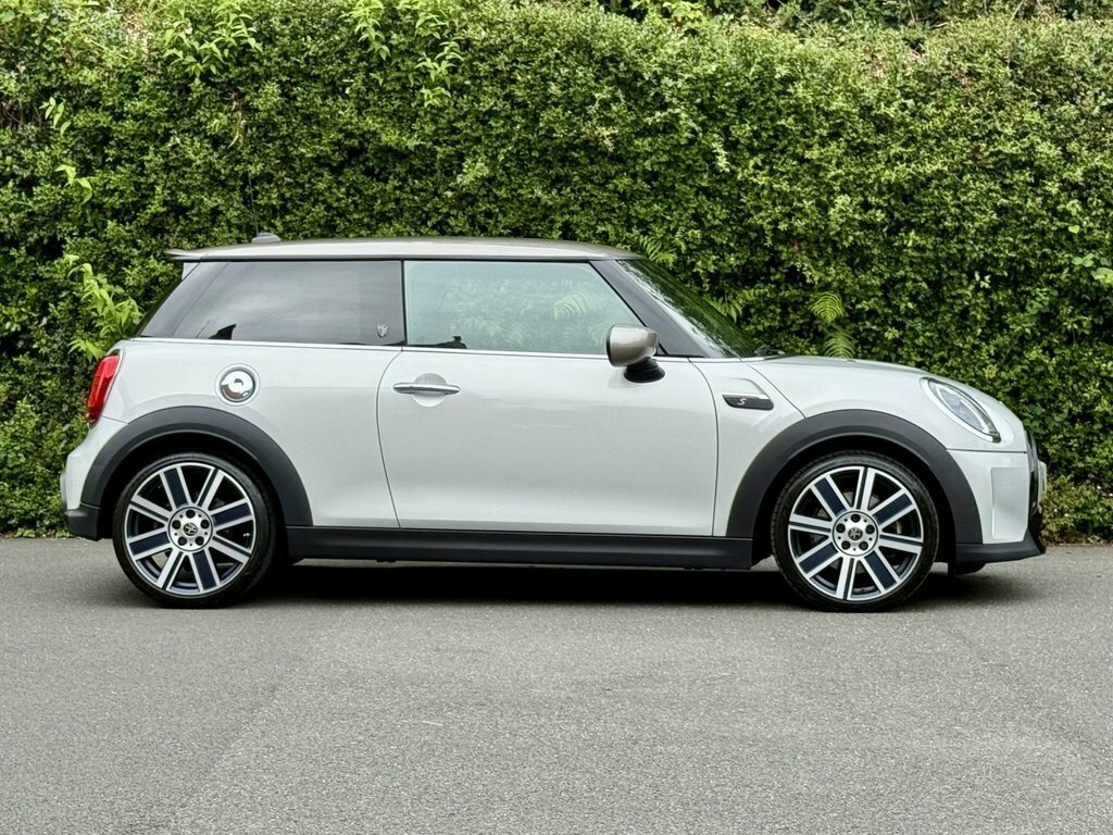 Mini Hatch 2L Cooper S Exclusive RX72LCK Silver #2