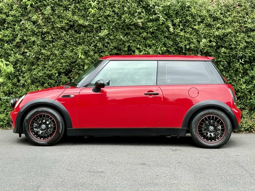 Mini Hatch 1.6L Cooper Red #6