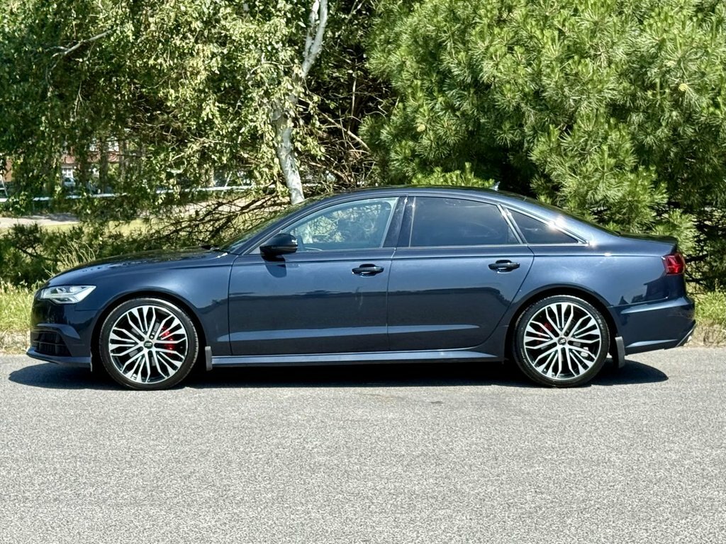 Audi A6 Saloon 2L Black Edition Blue #6