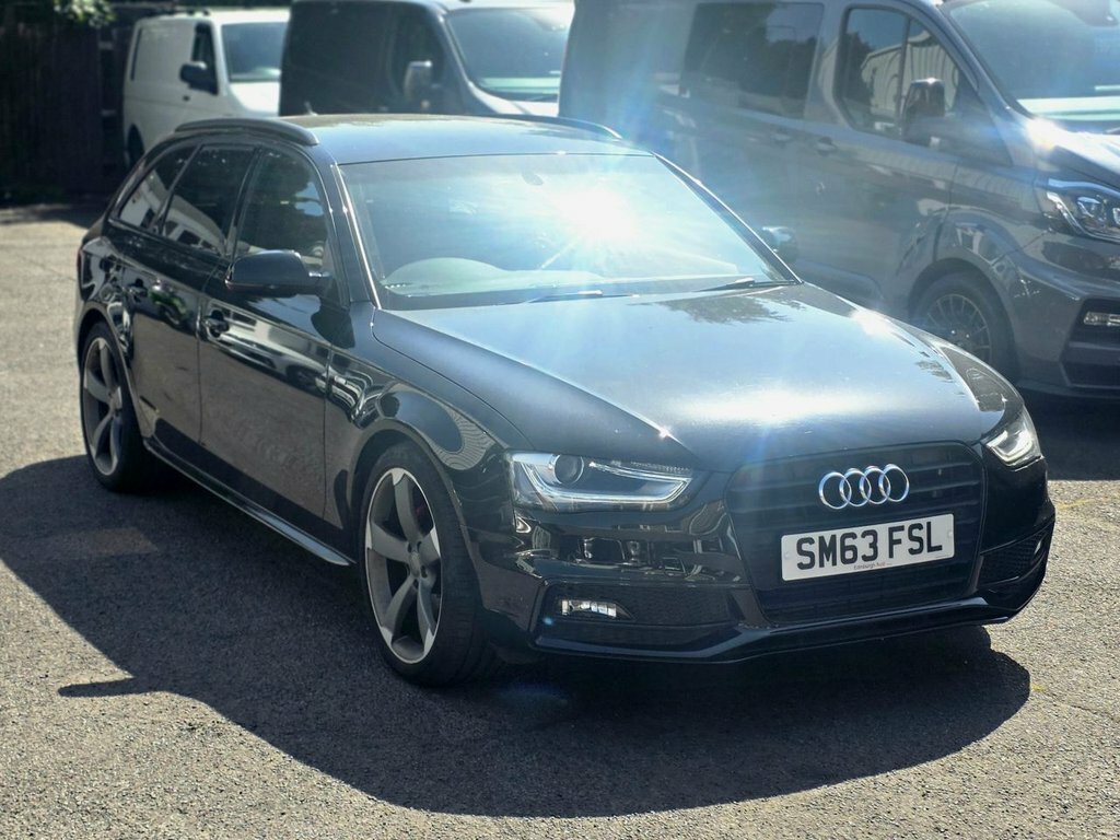 Audi A4 Avant 2L Black Edition Black #3