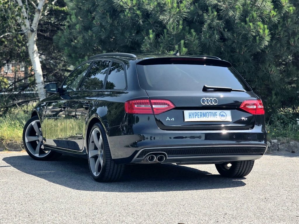 Audi A4 Avant 2L Black Edition Black #5