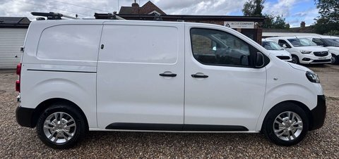 Vauxhall Vivaro 2.0 Vivaro 3100 DS21OWO White #2