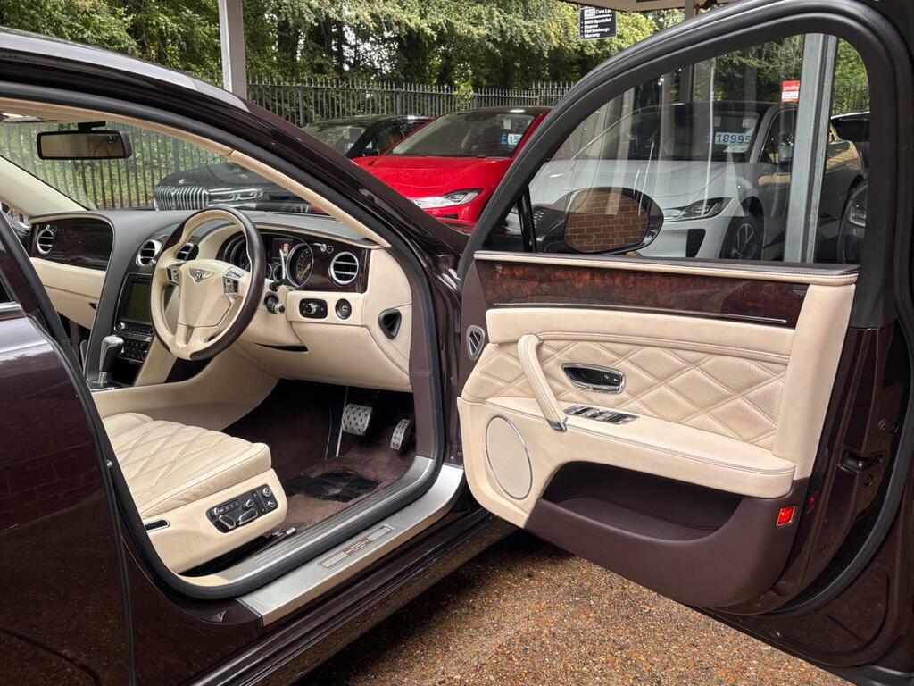 Bentley Flying Spur W12 Mulliner #10