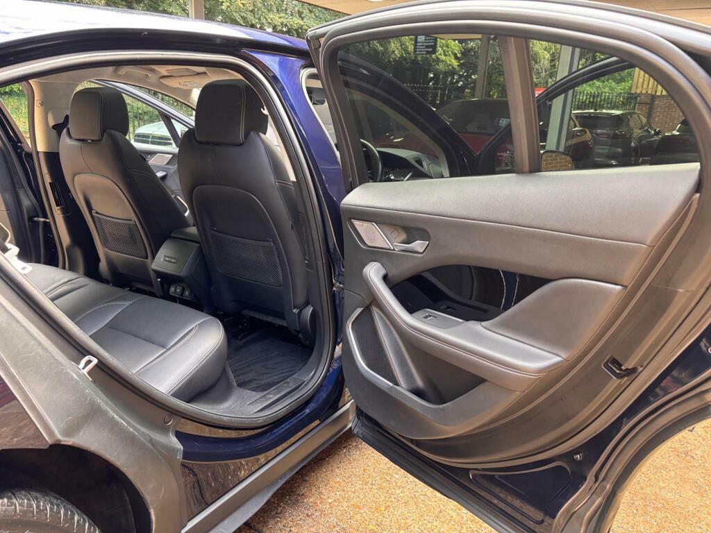 Jaguar I-Pace 294Kw Ev400 Se 90Kwh 11Kw Charger Blue #23
