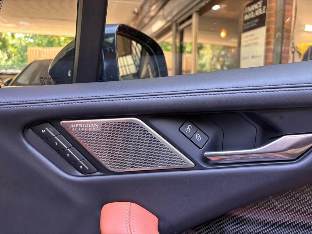 Jaguar I-Pace Hse White #28