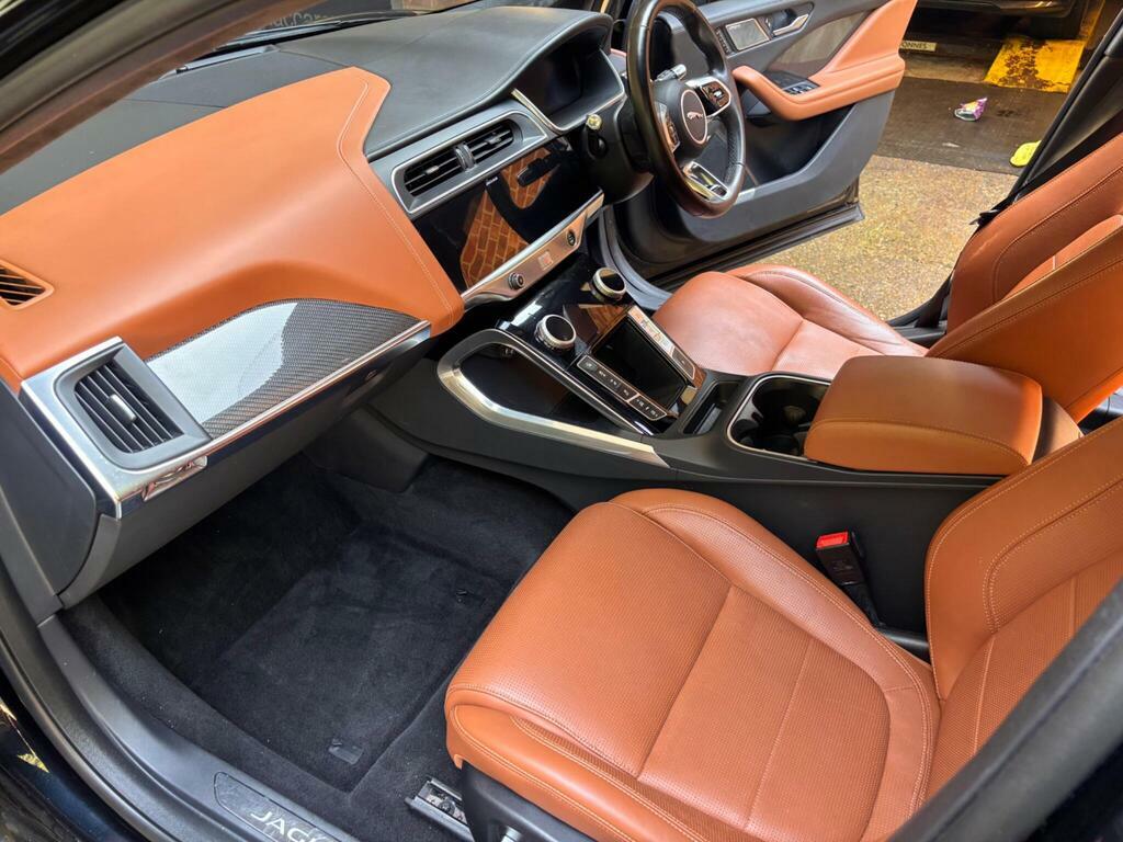 Jaguar I-Pace Hse White #18