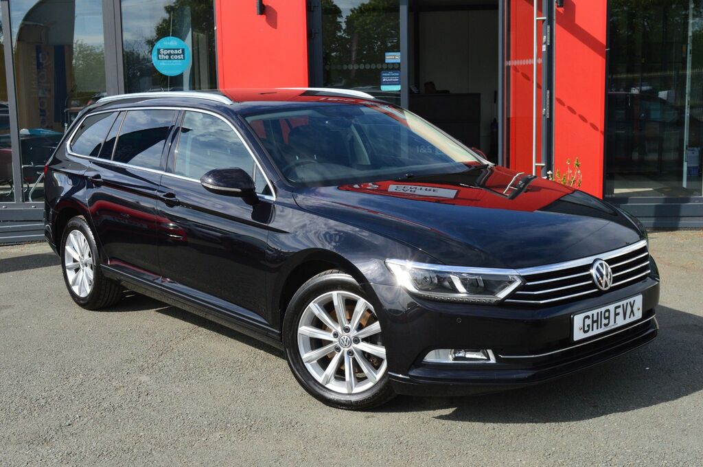 Volkswagen Passat Tsi Evo Se Business GH19FVX Black #2