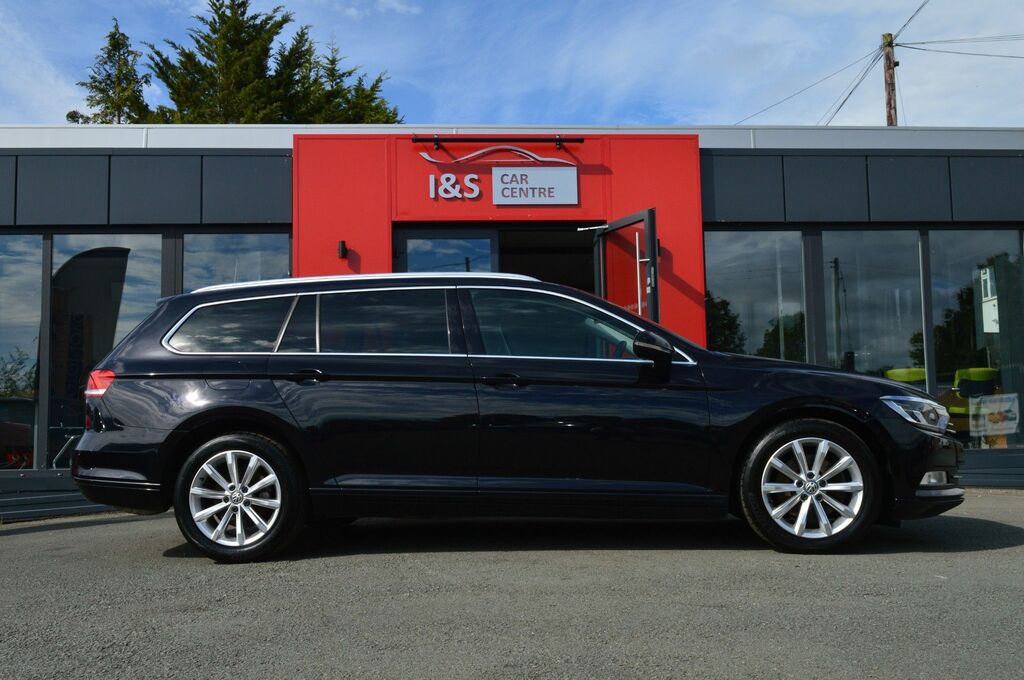 Volkswagen Passat Tsi Evo Se Business GH19FVX Black #4