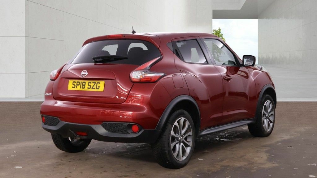 Nissan Juke Tekna Suv SP18SZG Red #4